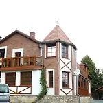 Daire Na Skale